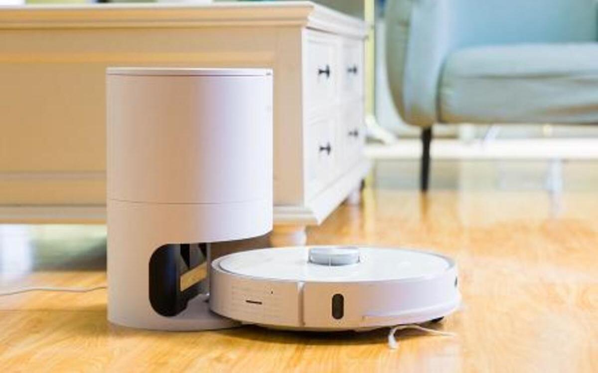 Neabot NoMo, robot aspirapolvere con svuotamento automatico