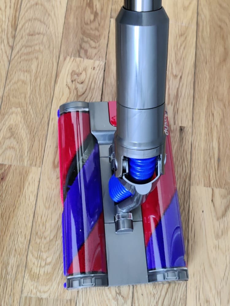 Recensione Dyson Omni-glide: aspirapolvere cordless con spazzola Fluffy  omnidirezionale