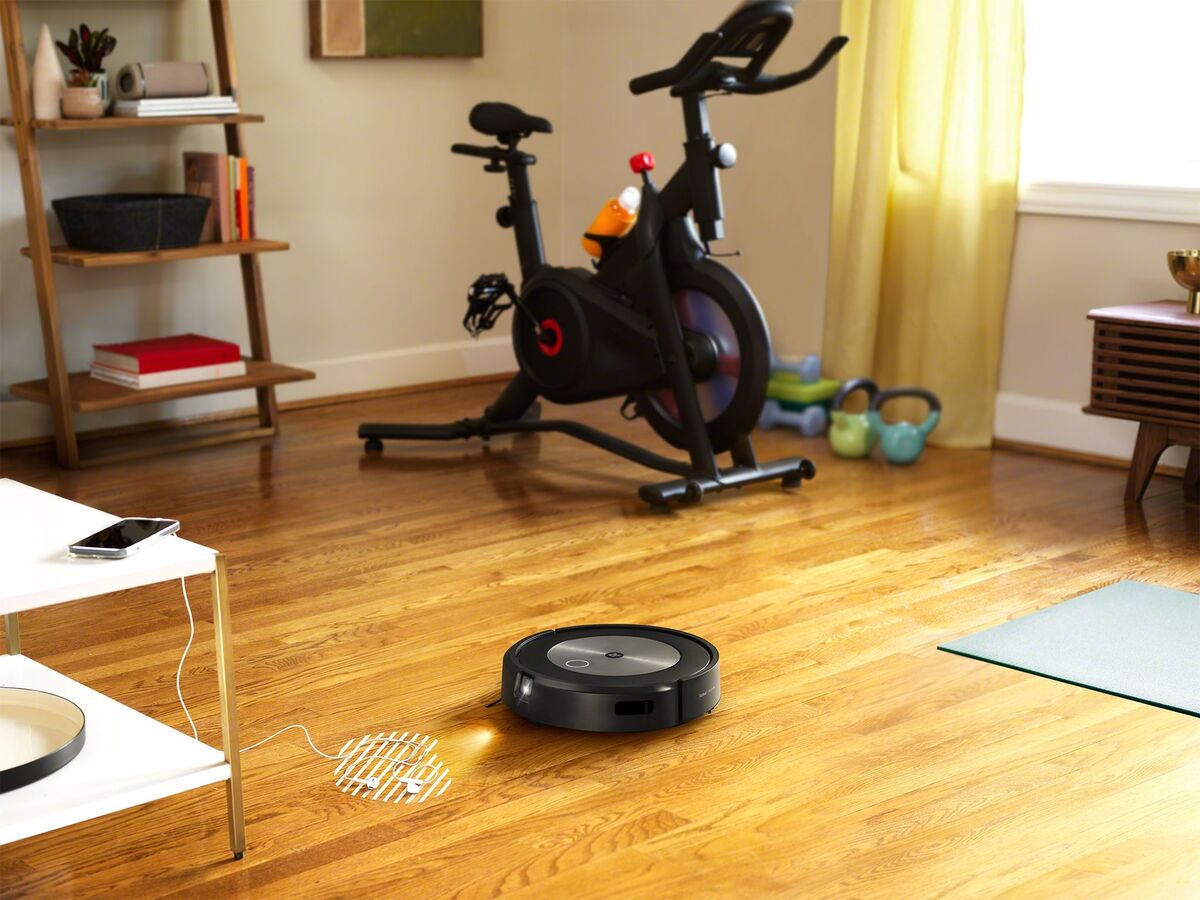 I robot aspirapolvere iRobot Roomba j7 e j7+ identificano ed evitano gli  ostacoli