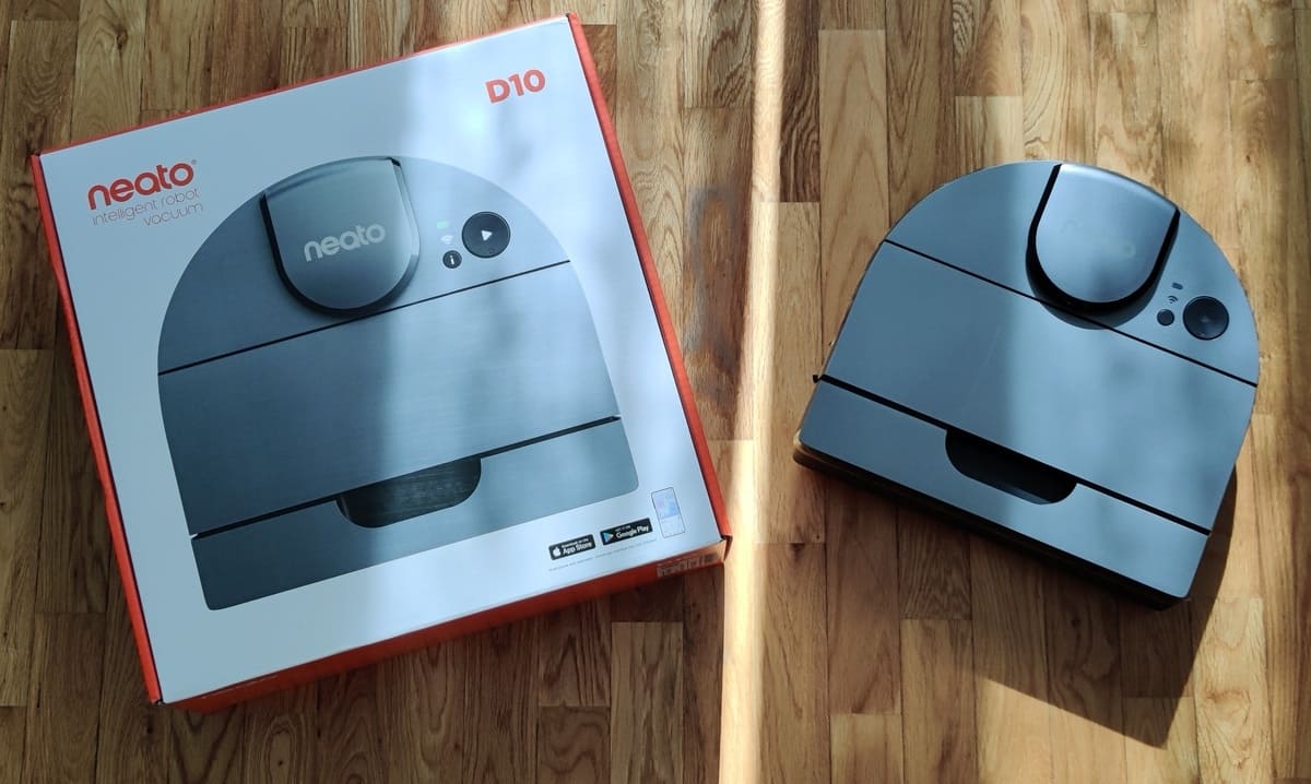 Recensione robot aspirapolvere Neato D10, potenza e autonomia