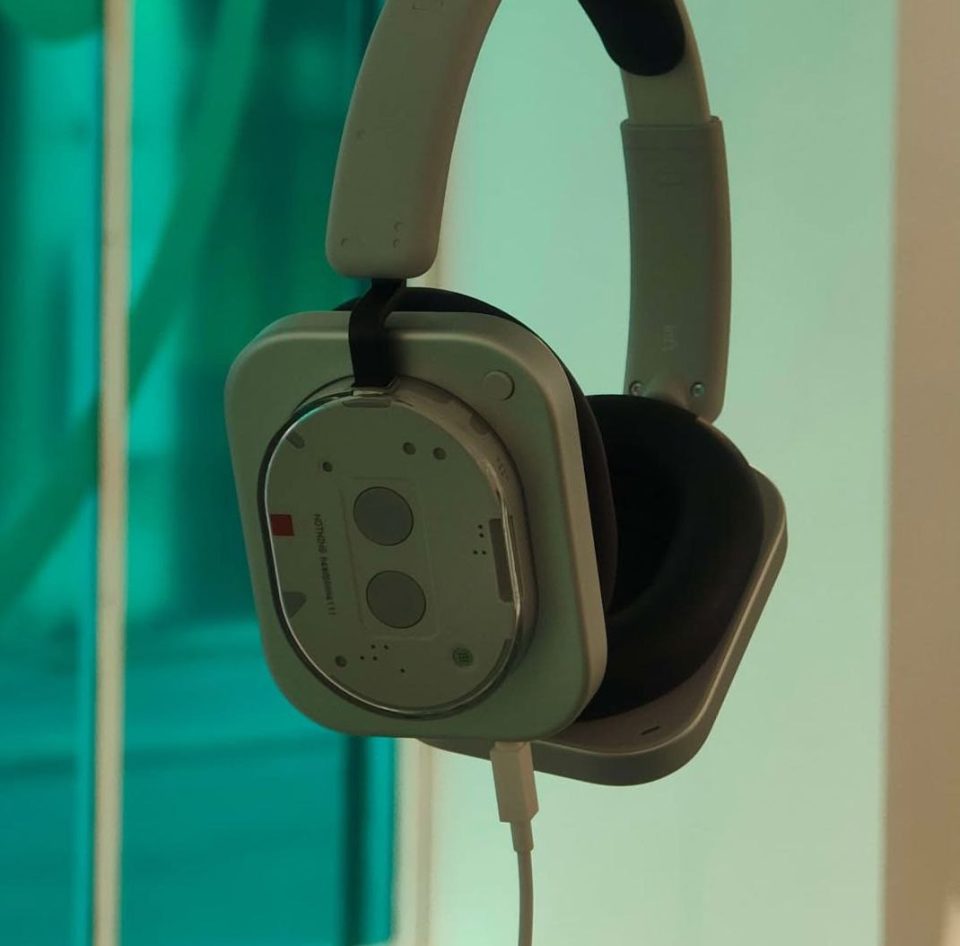 nothing headphone (1) design svelato! 5