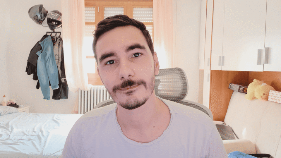 recensione obsbot meet flip webcam 4k ai compatta e versatile 3