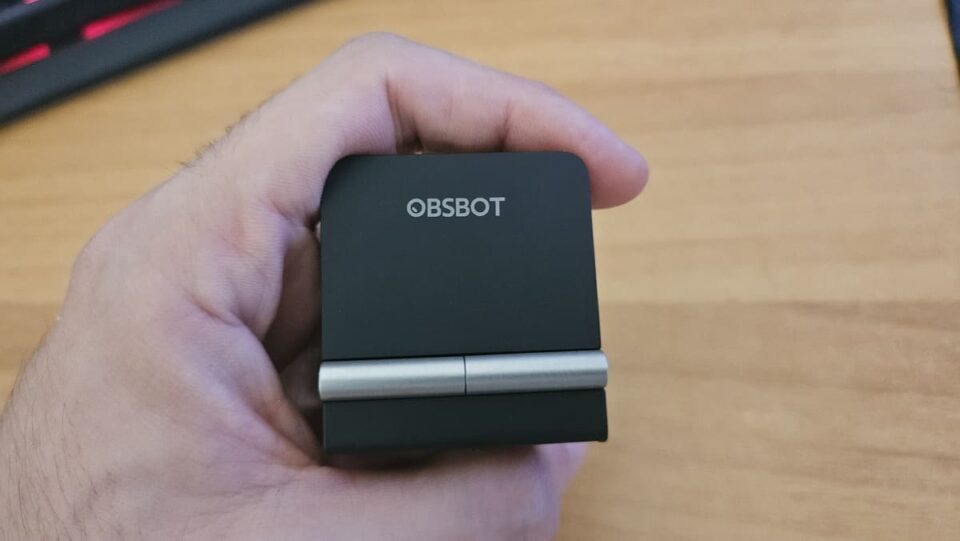 recensione obsbot meet flip webcam 4k ai compatta e versatile 7